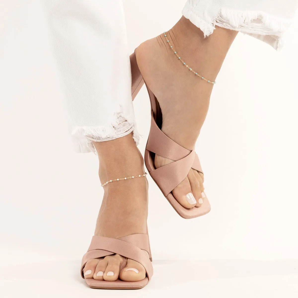 14K Yellow Gold White Enamel Bead Piatto Chain Anklet