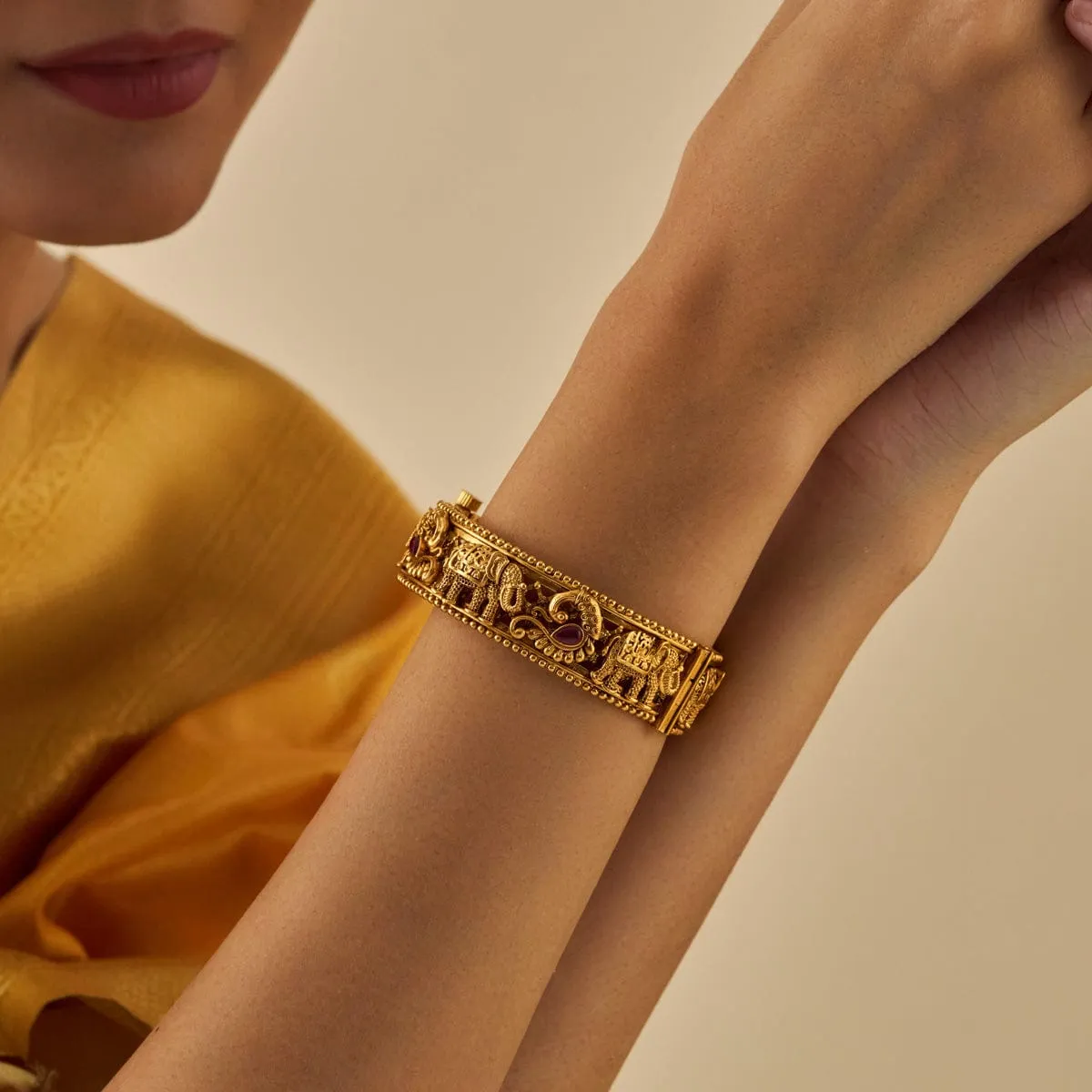 Antique Bangle 170419