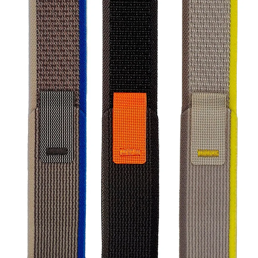 Apple Watch (42/44/SE/45/46/49mm) Velcro Stof Rem - Sort / Orange