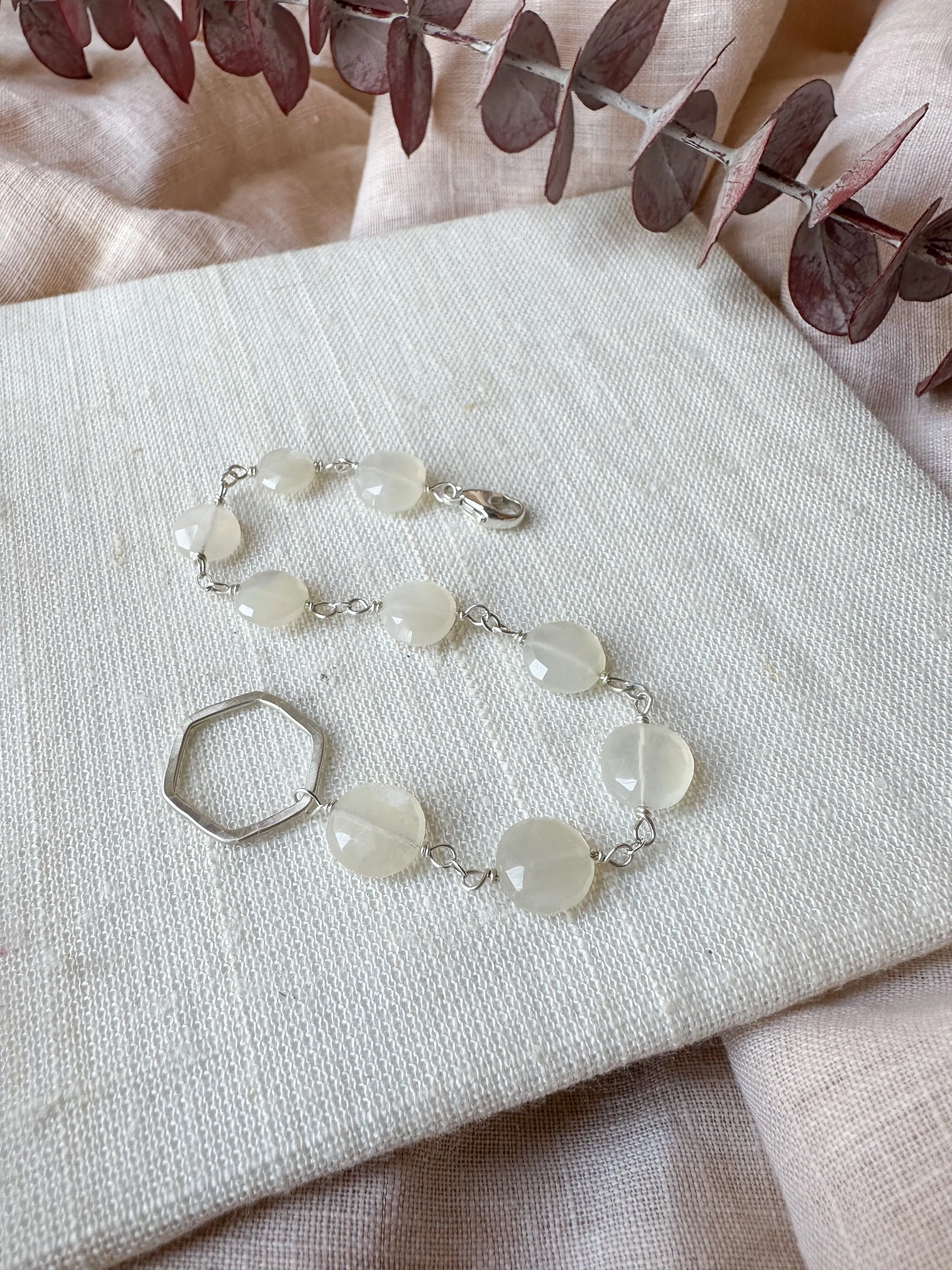 B2324 - ss forged hexagon link with faceted coin shape moonstone bracelet
