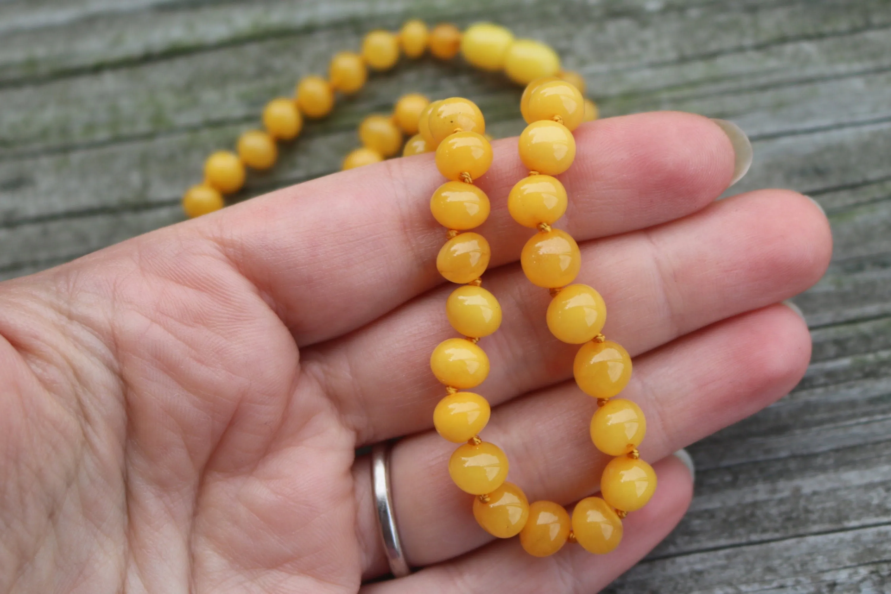 Baltic Amber Jewelry Antique Butterscotch Necklace Baroque Beads Yolk 17.5" 11.5 gram