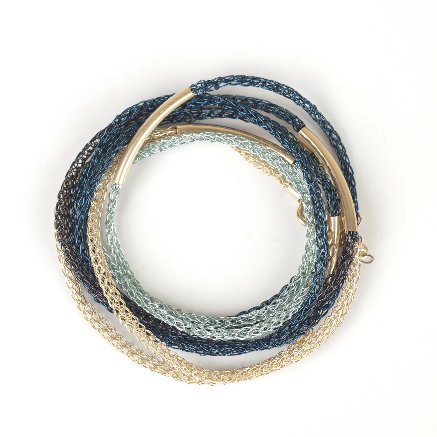 BLUE BOHO Wire crochet bracelet