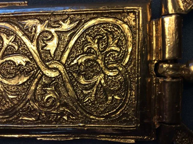 Buckle with Heart FLoral Pattern - W-48 with buckle plate