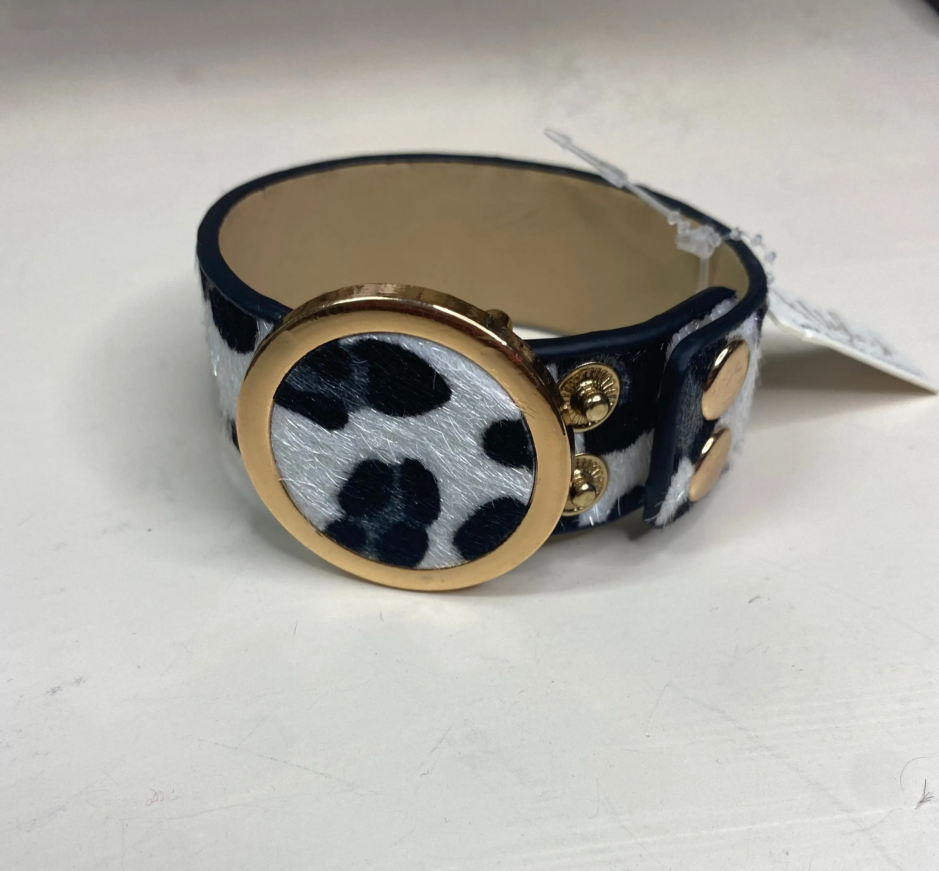 Cheetah Snap Closure Bracelets