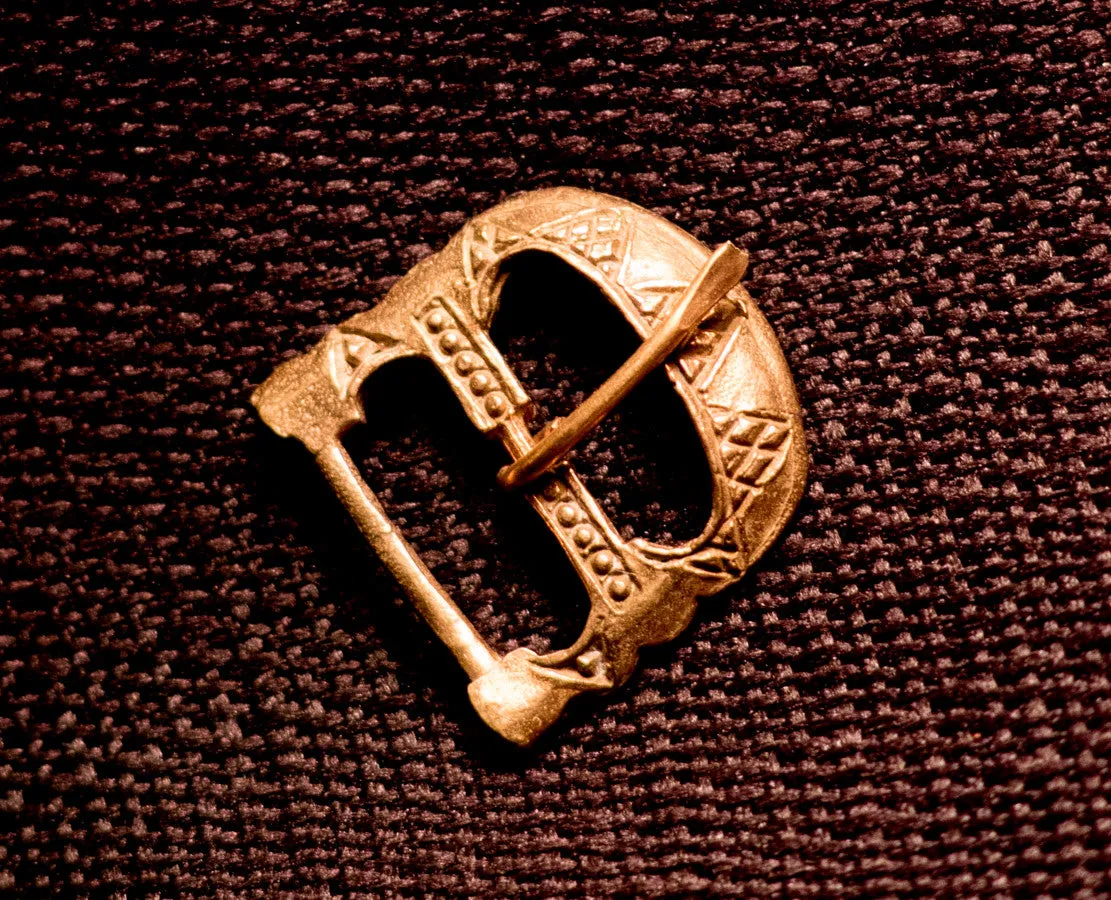 Double bar buckle - 14th - 15th C - X-01