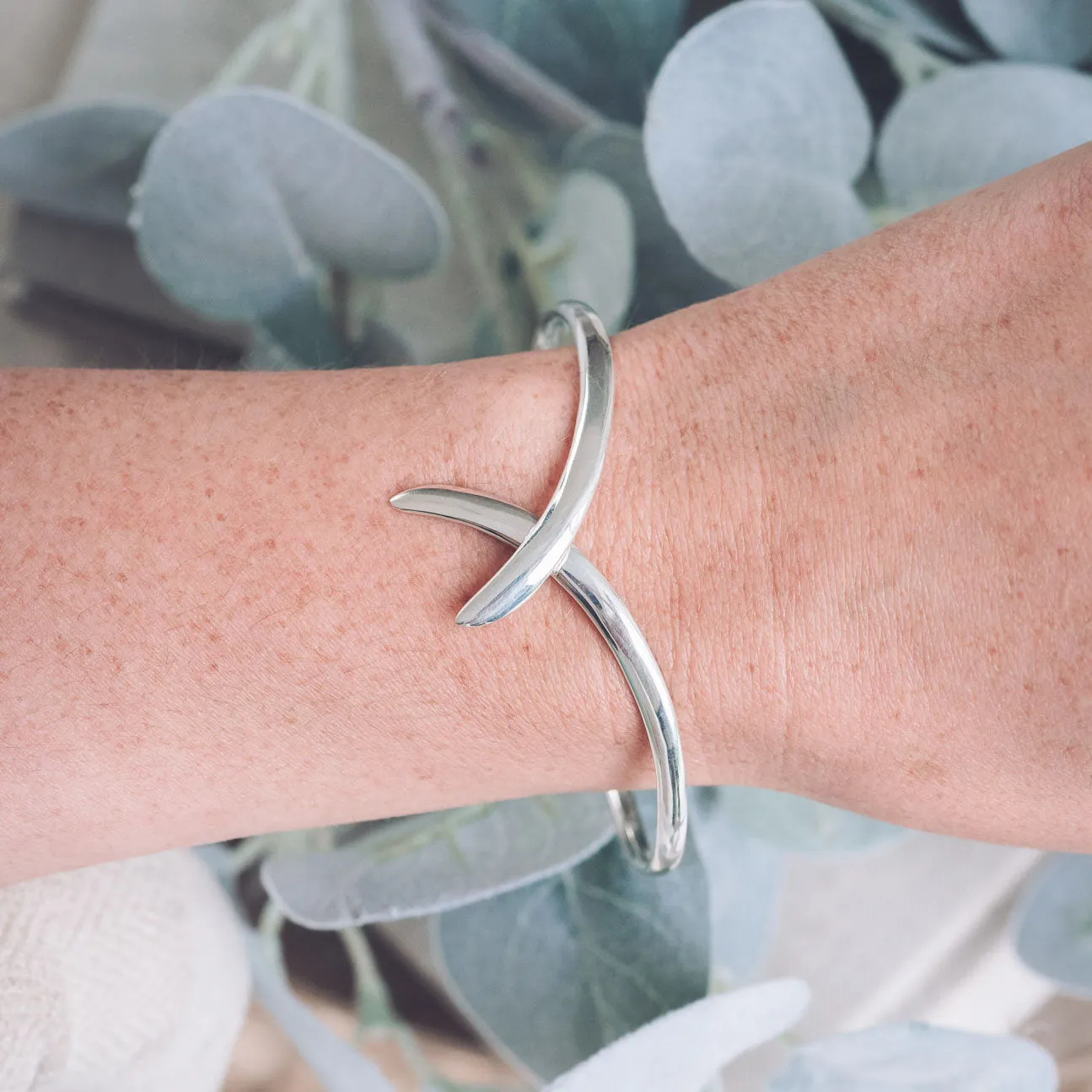 Eve Silver Bangle