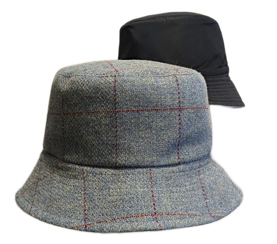 Fernandez & Roche reversible showerproof bucket hat in Blue Window check