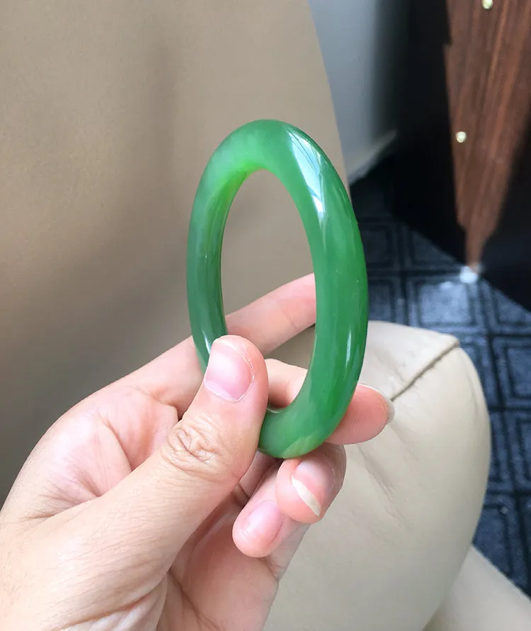 Natural Jade Bangle Nephrite Bangle Internal Diameter 54.8mm NBE034