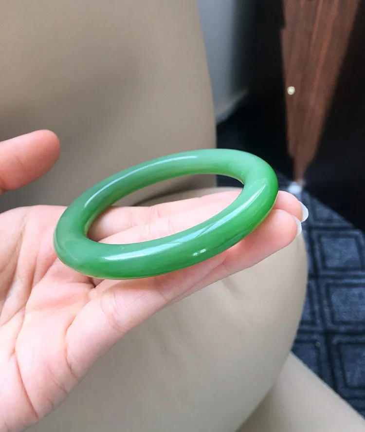 Natural Jade Bangle Nephrite Bangle Internal Diameter 54.8mm NBE034