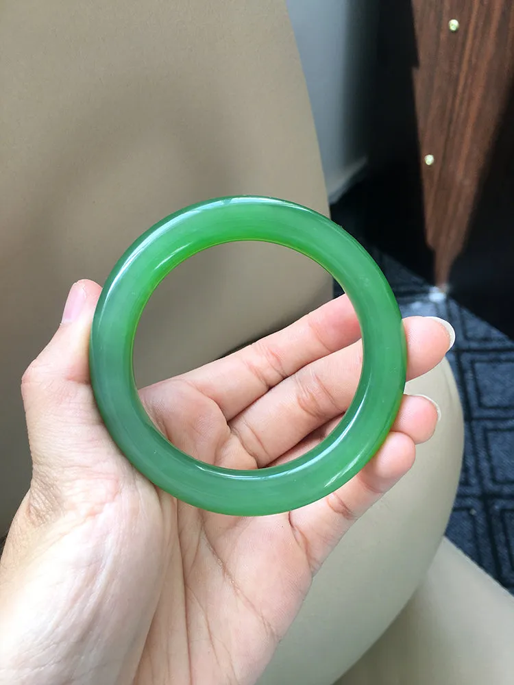 Natural Jade Bangle Nephrite Bangle Internal Diameter 54.8mm NBE034
