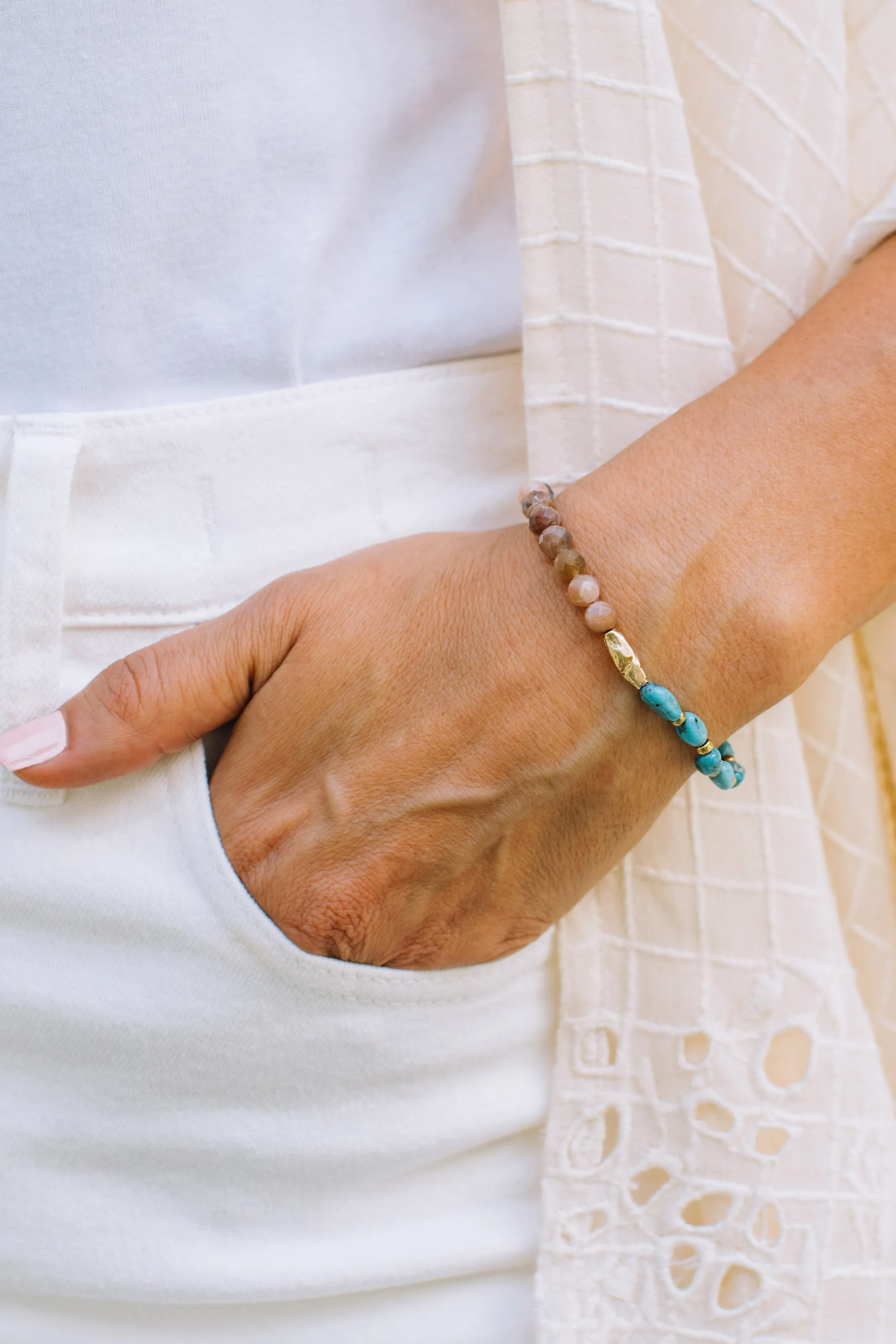 Peach Moonstone Esprit Bracelet