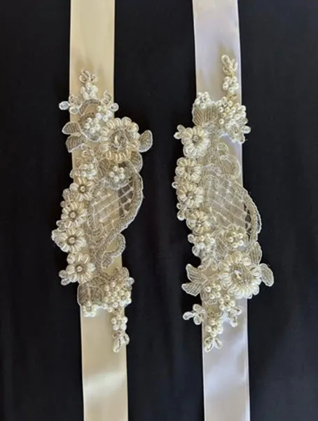 Pearl and Diamante Floral ribbon Belt