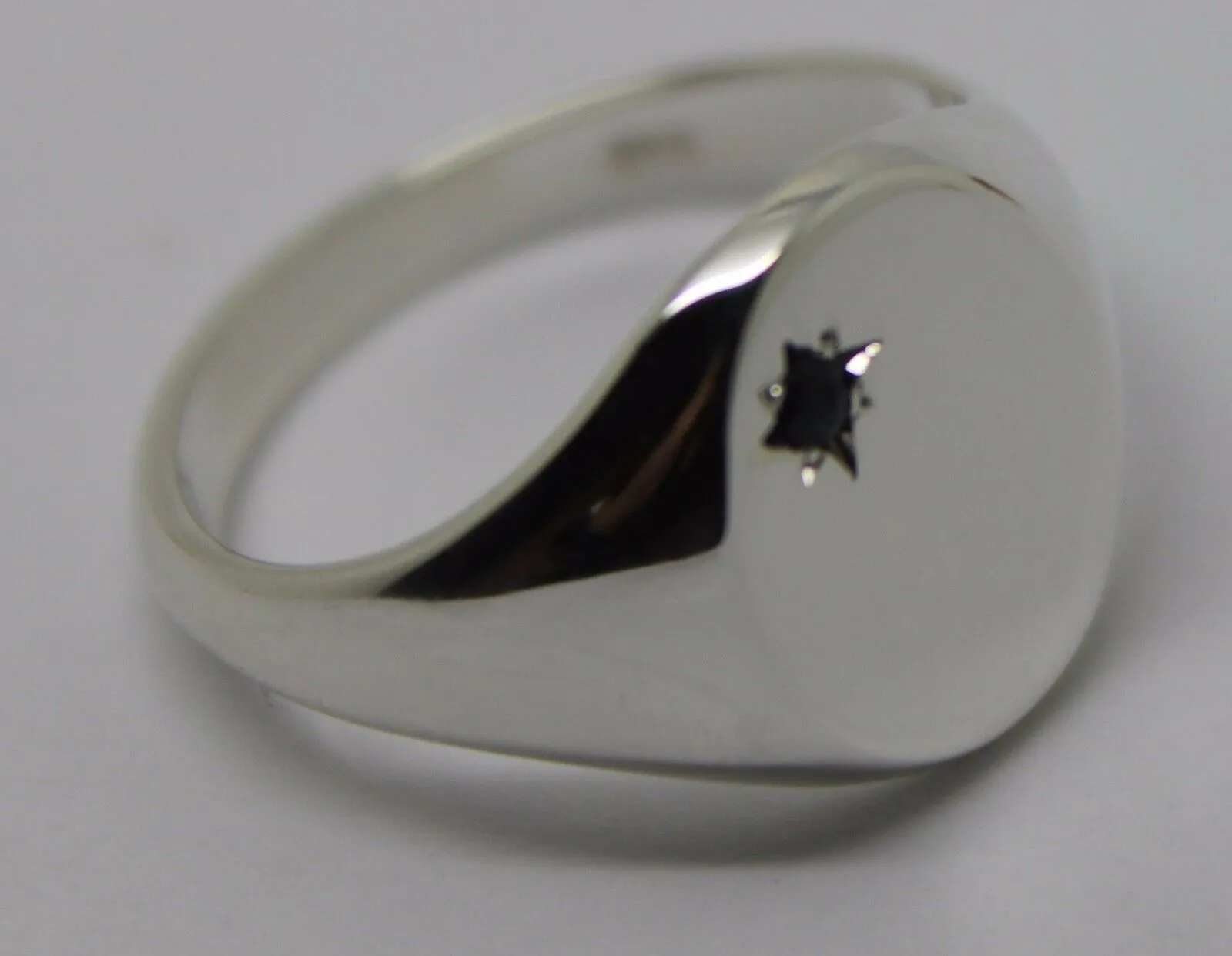 Size Q Kaedesigns Genuine Sterling Silver Oval Black Australian Sapphire Signet Ring