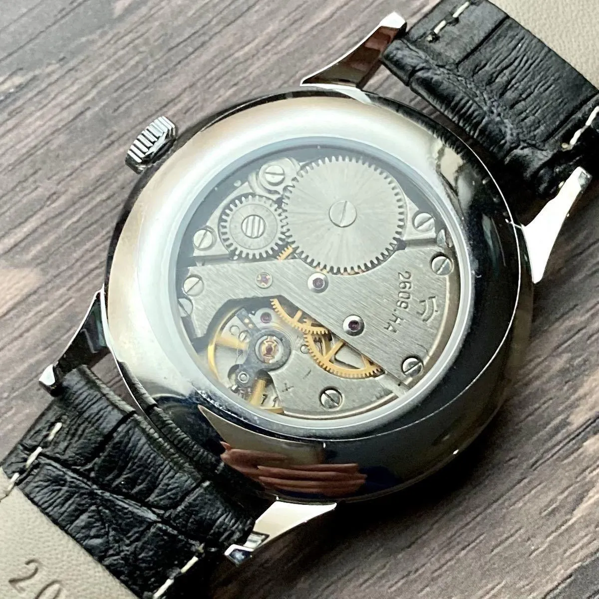 Soviet Wristwatch 2010 Manual Men's Male 37mm Watch Black
