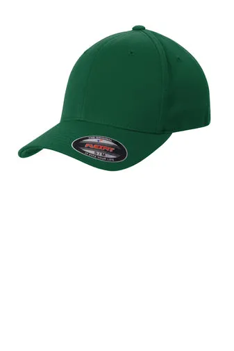 Sport-Tek® STC17 Flexfit® Performance Solid Cap